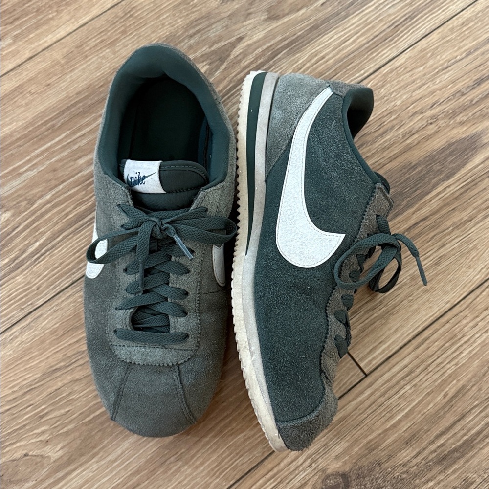 Nike Men's - Picture 2 of 6
